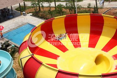 Atualize seu parque aquático com o mais recente em tecnologia de slides de água de fibra de vidro