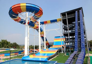 Corrediça de água durável da fibra de vidro para o divertimento interativo da água da família no parque da água