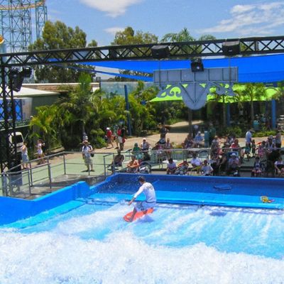 Simulador de Surf Flowrider OEM com Bomba de Água de 65kw e PVC Macio Resistente para Parques Aquáticos 15,3m*9,3m