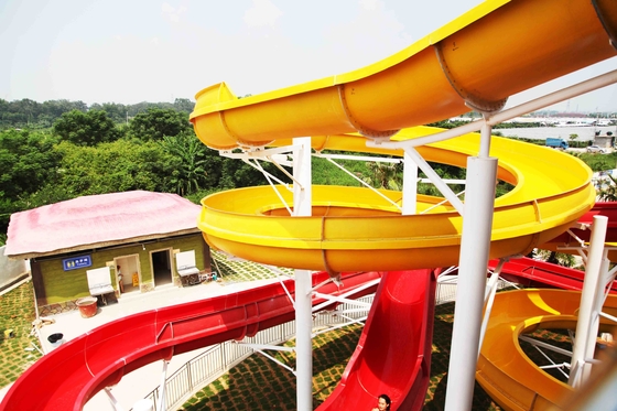 CE adulto exterior das corrediças de água da fibra de vidro do divertimento, personalizado comprimento para o parque da água