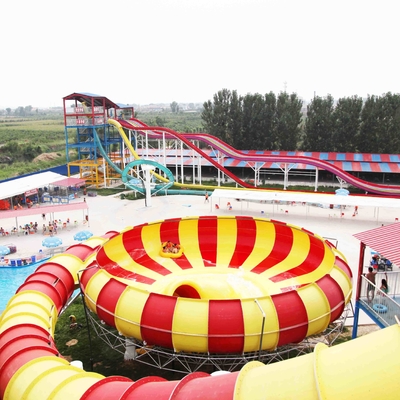 Corrediças de água do parque gigante do Aqua do divertimento da plataforma/equipamento feitos sob encomenda campo de jogos da água