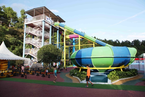 Espace a corrediça de água da bacia com cavaleiros do de alta capacidade 720/h para grandes parques da água