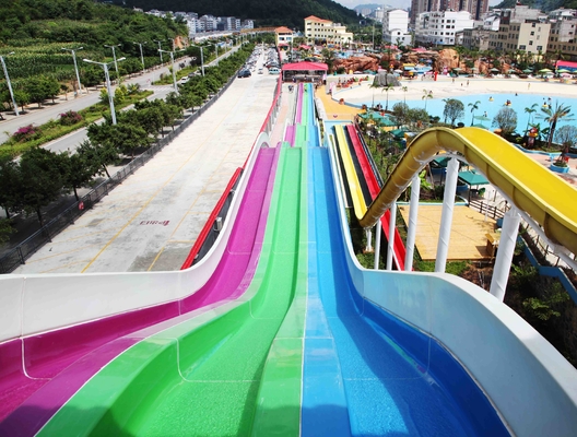 Corrediça de água plástica combinada das corrediças de água do parque da água adulto de alta velocidade feito sob encomenda geral