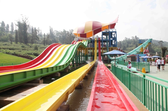 Corrediça de água adulta de alta velocidade colorida com construção do parque de diversões da água