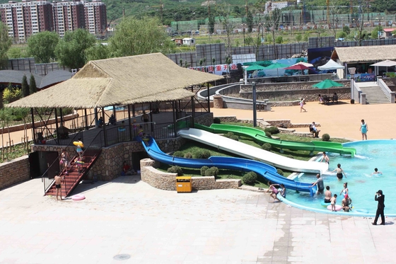 Jogos personalizados do parque de diversões das corrediças de água das crianças com apoio de aço galvanizado