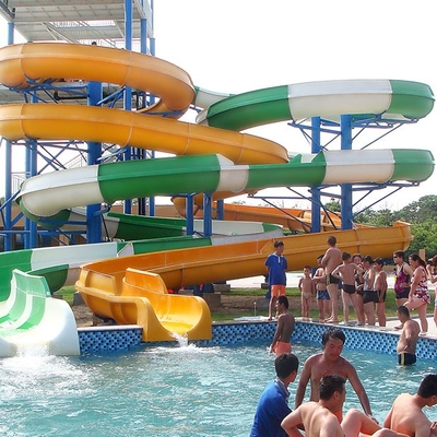 Equipamento de Waterpark, fibra de vidro aberta/corrediça espiral próxima, altura feita sob encomenda das corrediças de água 11m