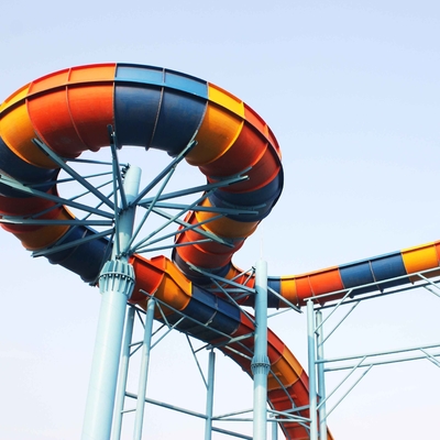 Corrediça de água da piscina do cogumelo do arco-íris do divertimento/equipamento exterior do jogo da água