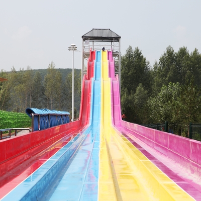 Corrediça de água grande da fibra de vidro do multi parque de diversões feito sob encomenda das corrediças de água do arco-íris FRP das pistas