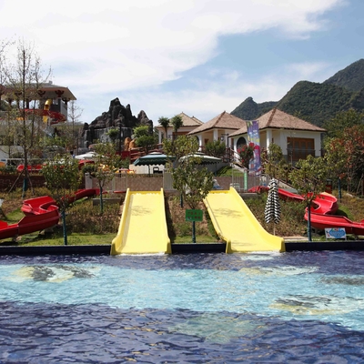 Corrediça grande do campo de jogos das crianças com jogo do Aqua, corrediças de água da fibra de vidro para crianças