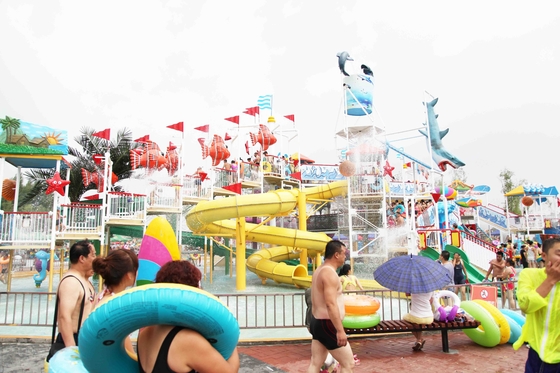 Campo de jogos do Aqua do parque temático da água do navio de pirata com construção de aço