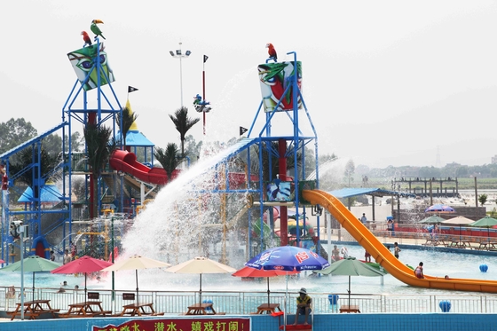 A casa interativa da água dos jogos do parque do Aqua para o parque temático/fibra de vidro do divertimento desliza