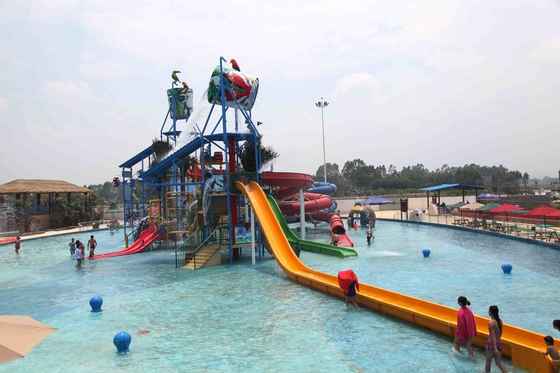 A casa interativa da água dos jogos do parque do Aqua para o parque temático/fibra de vidro do divertimento desliza