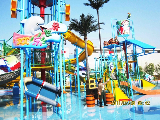 Equipamento gigantesco do parque de diversões do parque da água dos esportes do campo de jogos do Aqua da casa da água