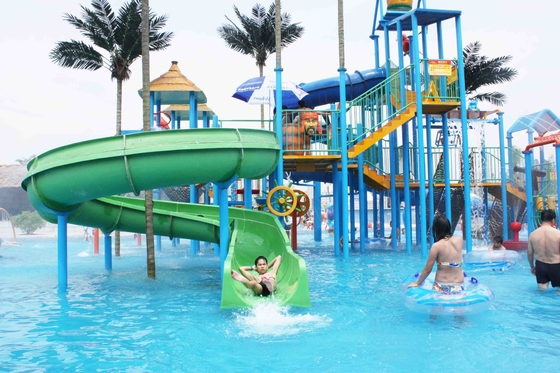 Jogos do parque de diversões com equipamento grande do campo de jogos do Aqua da fibra de vidro para o parque da água