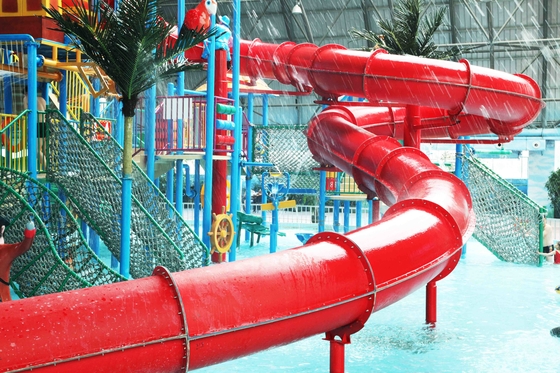 A fibra de vidro comercial do campo de jogos do Aqua da família desliza para jogos dos parques temáticos
