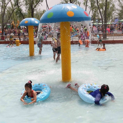 Jogos exteriores das crianças comerciais do equipamento do parque da água do pulverizador do pato da fibra de vidro
