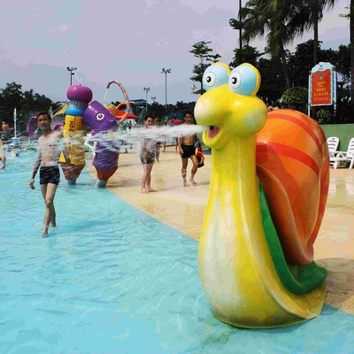 Equipamento do parque do pulverizador do jogo da água da fibra de vidro com o animal dos desenhos animados dado forma