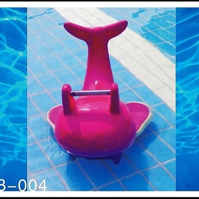 Os desenhos animados/animal deram forma ao equipamento do parque do pulverizador do jogo do Aqua, para o jogo da água das crianças