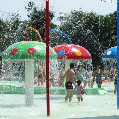 O cogumelo exterior do arco-íris do divertimento caçoa o aço carbono galvanizado campo de jogos da água