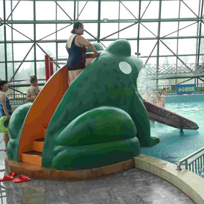 A rã deu forma às corrediças da associação de água, jogos do jogo da água da corrediça da fibra de vidro do parque do Aqua para o parque da água