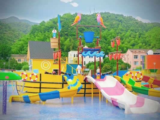 Large Holiday Resort Fibra de vidro barco pirata com escorrega