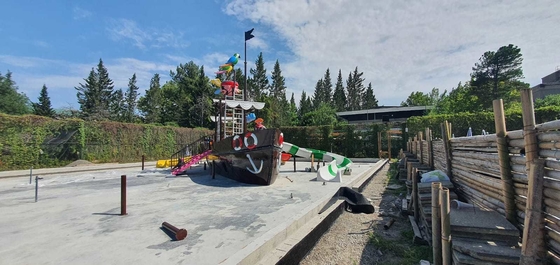Equipamento de Parques Aquáticos e Escorregadores para Barcos de Visão em Fibra de Vidro  Antiderrapante