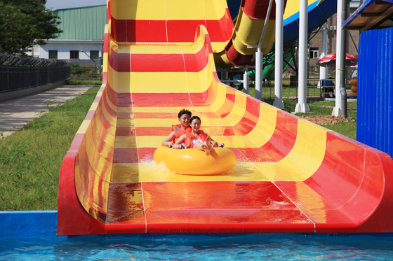 Fibra de vidro Boomerang Water Slide para 2 pilotos - 13,8m de altura