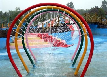 Corrediça de água da fibra de vidro do arco do arco-íris do pulverizador de água da criança para o parque de diversões