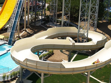 Equipamento do parque do Aqua do divertimento da família, grande capacidade das corrediças de água para 720 cavaleiros pela hora